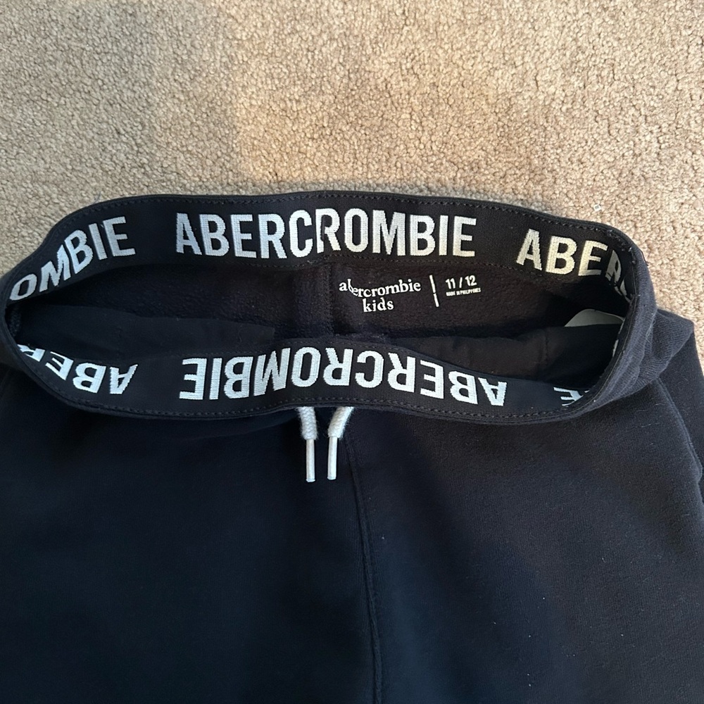 Abercrombie Kids Sweat pant joggers - Picture 4 of 5
